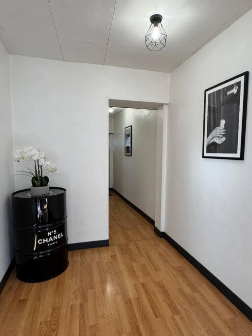 Luxury Room - Havre De Paix Avec Jacuzzi Prive Bar-le-Duc Luaran gambar